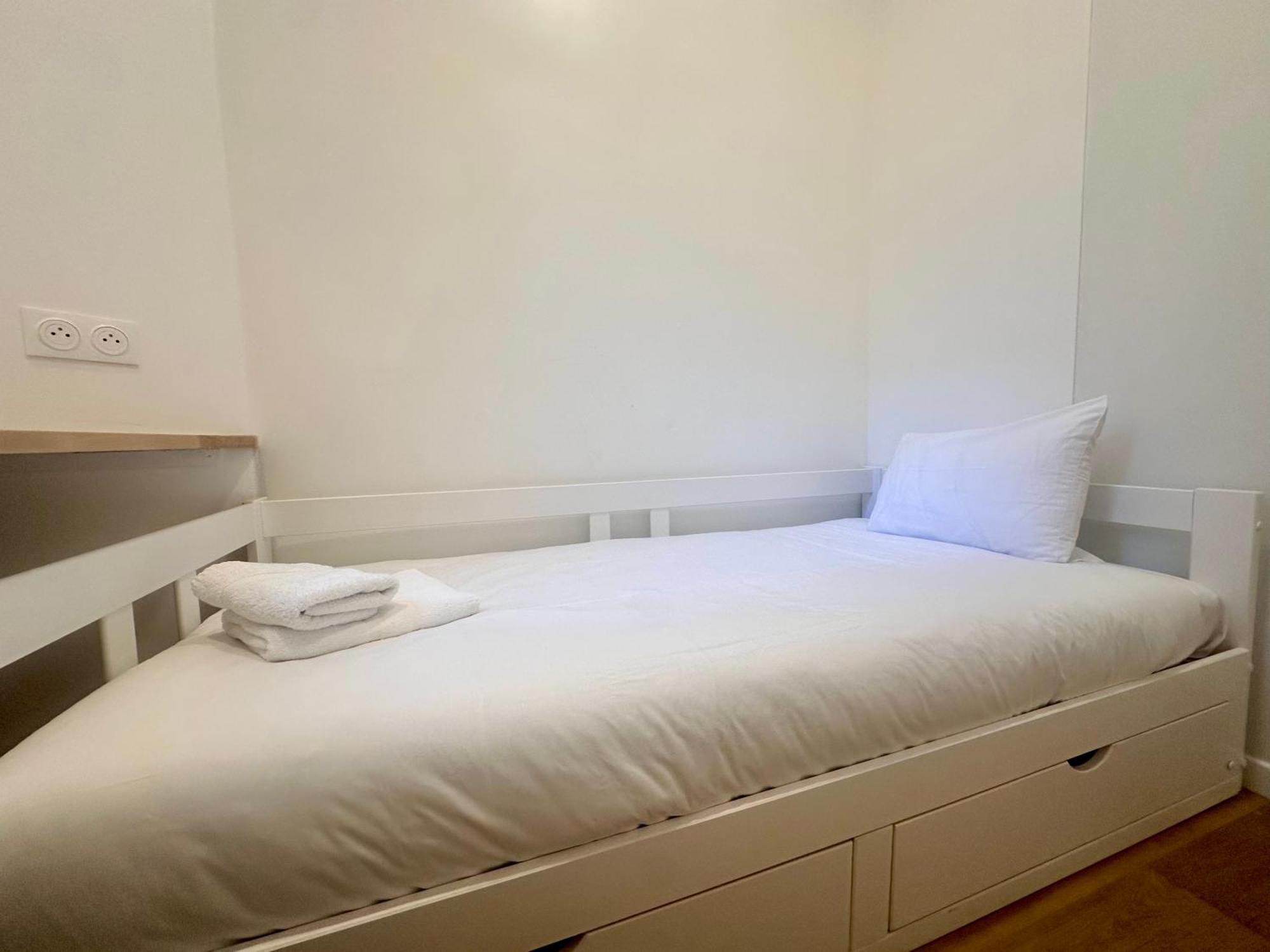 Apartment Metro-Paris Asnières المظهر الخارجي الصورة